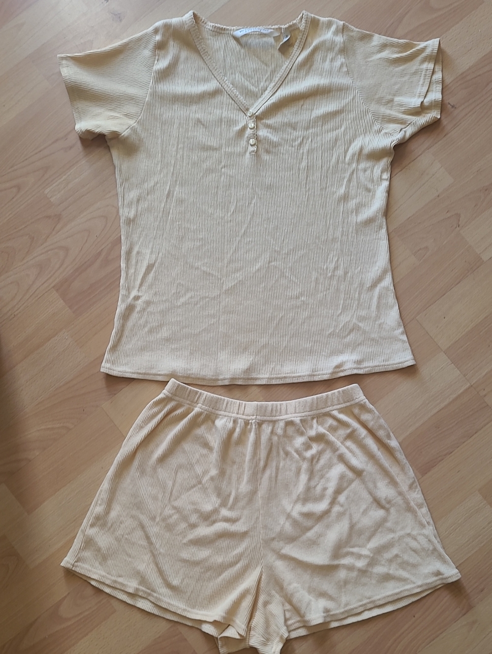 Vintage Victoria's Secret Country Cream Yellow Ribbed Short Sleeve Pajama Set